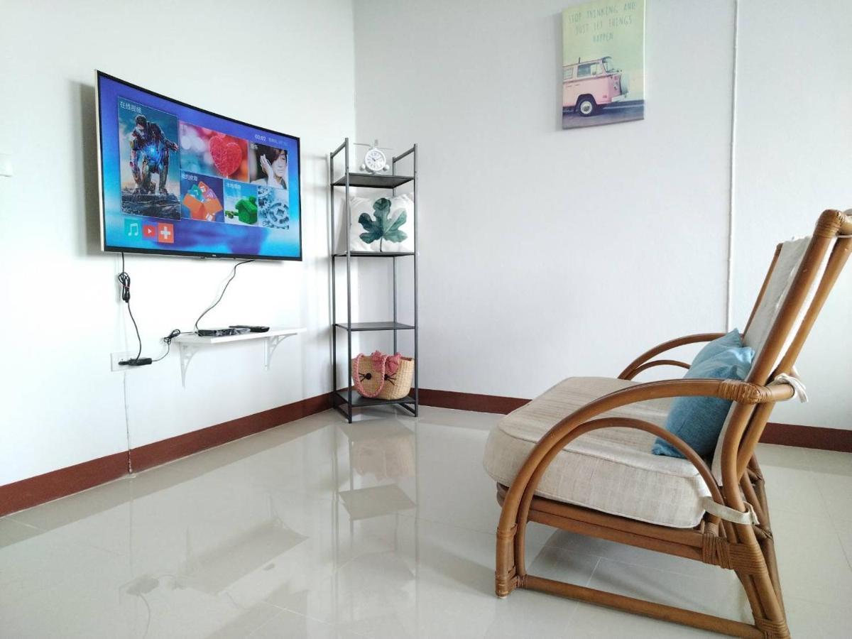Supanich Condo Opposite The Train Station Chiangmai Chiang Mai Zewnętrze zdjęcie