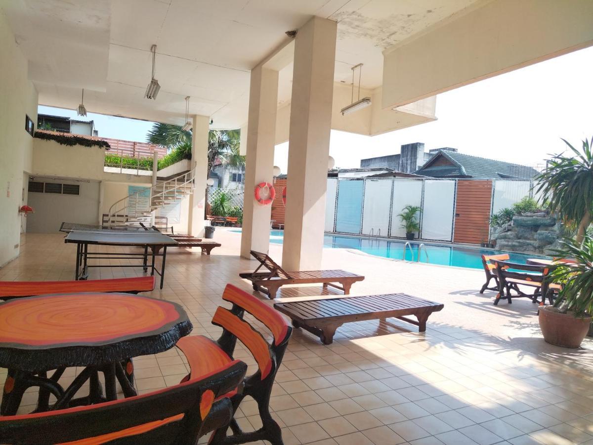 Supanich Condo Opposite The Train Station Chiangmai Chiang Mai Zewnętrze zdjęcie